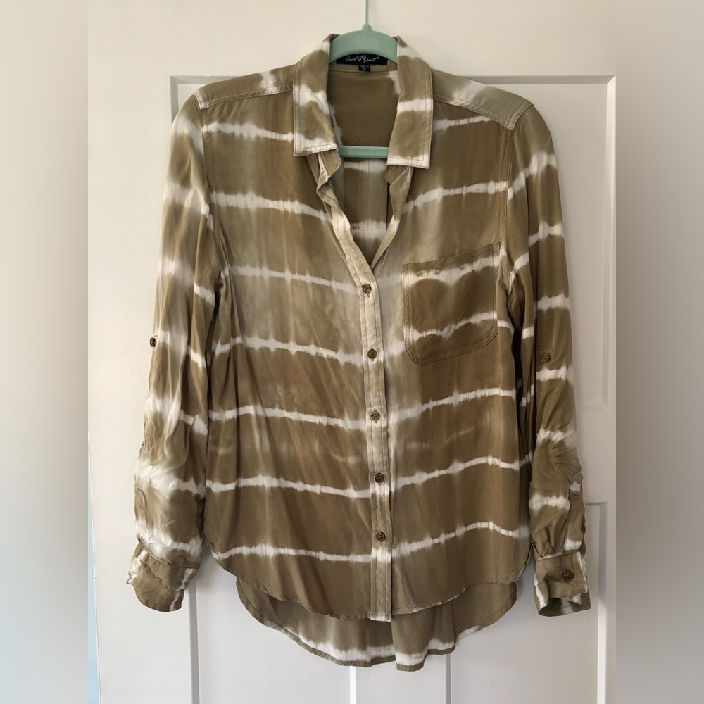 Womens Olive Tie-Dye Button-Front Shirt